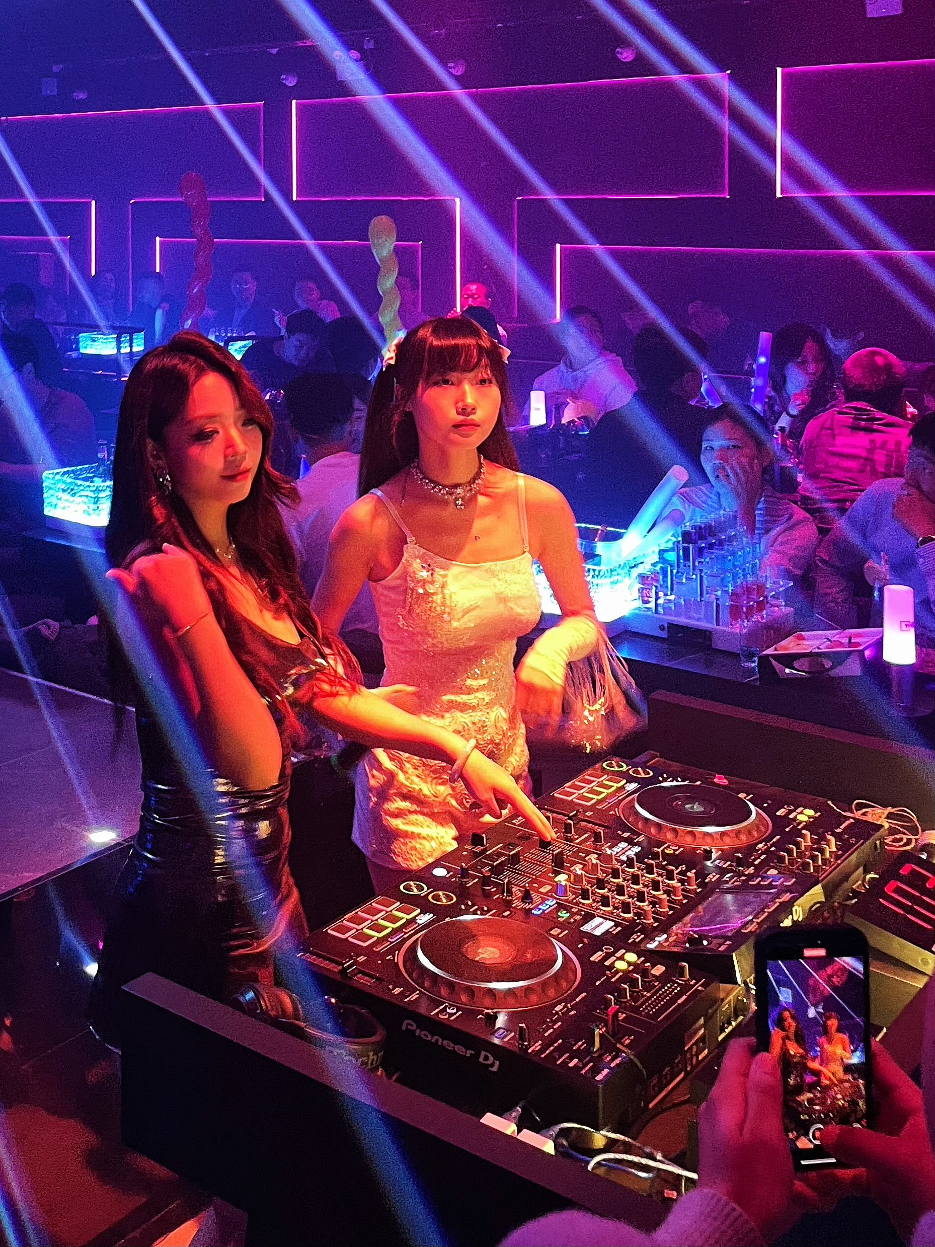 汕头商务ktv低端场必玩-龙湖区ktv预订